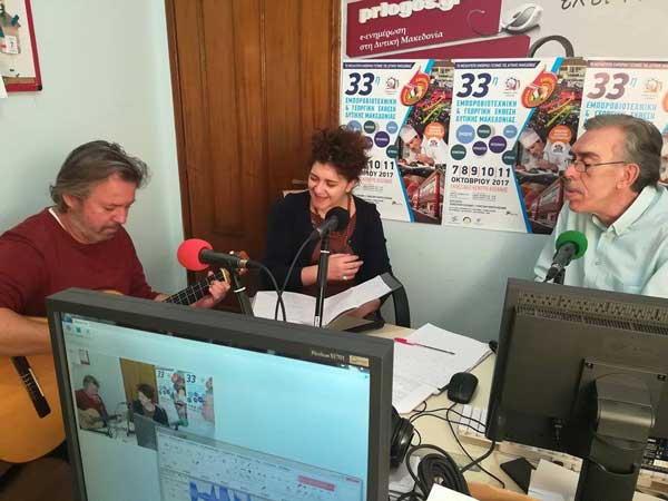 Ατμόσφαιρα παλιάς κοζανίτικης ταβέρνας από τον Βαγγέλη Τζημόπουλο και την Κωνσταντίνα Τεντόγλου