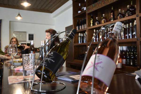 Τα τοπικά οινοποιεία ανοίγουν τις πόρτες τους στο κοινό για τους Δρόμους του Κρασιού!