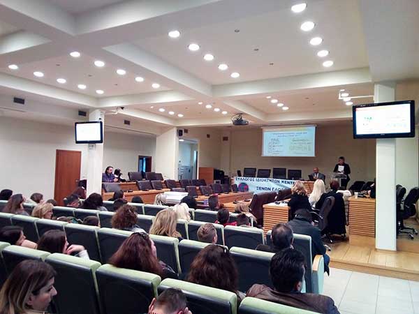 Πολλά χαμόγελα και χειροκροτήματα στη βράβευση επιτυχόντων palso στην Κοζάνη