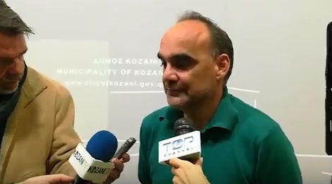 Αυτή είναι η  παρέα των σαραντάρηδων που αλλάζει την Κοζάνη;- Χωρίς άρωμα Σκοπίων η φετινή αποκριά