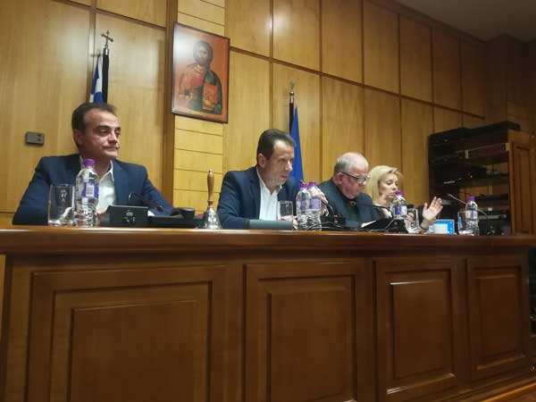 Την αποκατάσταση της νομιμότητας ζητά το περιφερειακό συμβούλιο για την Αγία Όλγα