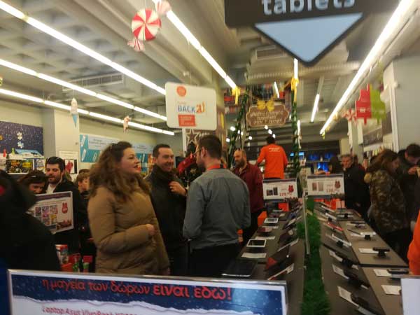 Χαμός στην αγορά της Κοζάνης – Τις τελευταίες αγορές πραγματοποίησε ο κόσμος