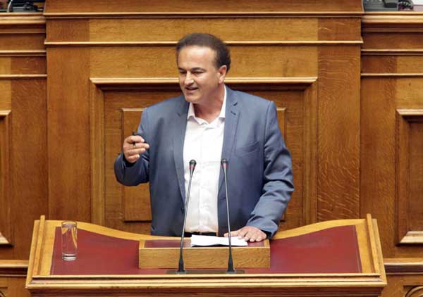 Γιάννης Αντωνιάδης: “Πουλάνε τη ΔΕΗ … μπιρ παρά”