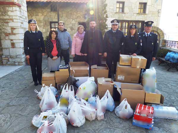 Δώρα και άλλα είδη προσέφεραν οι Διευθύνσεις  Αστυνομίας της Δυτικής Μακεδονίας σε φορείς και ιδρύματα