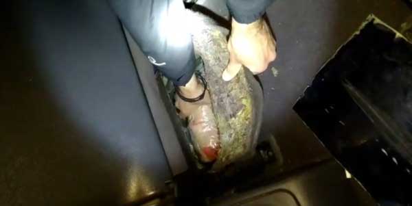 Καστοριά: 27χρονος μετέτρεψε αυτοκίνητο σε αποθήκη ναρκωτικών (φωτο – βίντεο)