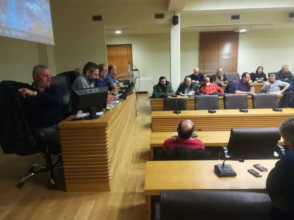Αντιρρήσεις από την αντιπολίτευση για τον προϋπολογισμό του 2018