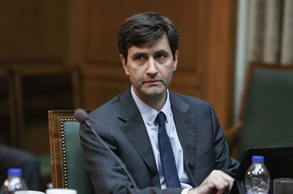 Γ. Αντωνιάδης προς Γ. Χουλιαράκη: “Πήρατε τα 50 εκατομμύρια… θα απολογηθείτε γι’αυτό”