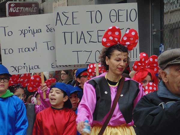 Όλη η παρέλαση του “Αργείτικου Καρναβαλιού” και τα βραβεία (βίντεο)