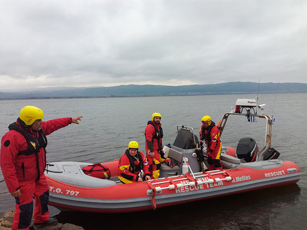 Ελληνική Ομάδα Διάσωσης: Επιχείρηση έρευνας και διάσωσης στη λίμνη Βόλβη