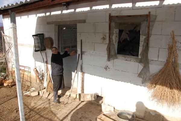 Μεγάλη αρκούδα στην Πεντάβρυσο Καστοριάς διέλυσε αποθήκη – κοτέτσι