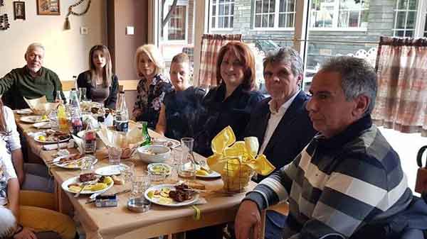 Οι φυσικοθεραπευτές Δυτικής Μακεδονίας έκοψαν τη βασιλόπιτά τους!