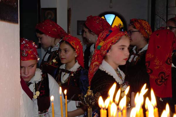 Ο όρκος των Λαζαρίνων από τα νεαρά κορίτσια του Κρόκου και ο όρκος της αυγόπετσας