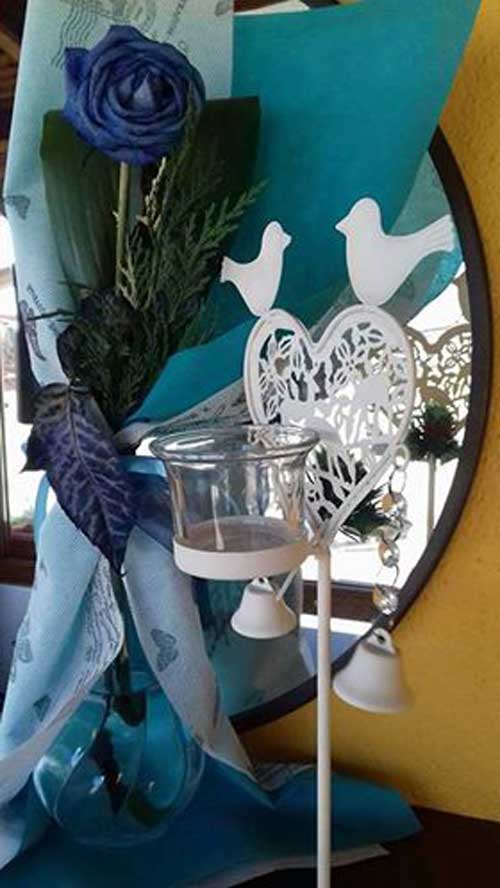 Στα μάτια μου κυλάς σαν σταγόνες στην βροχή…