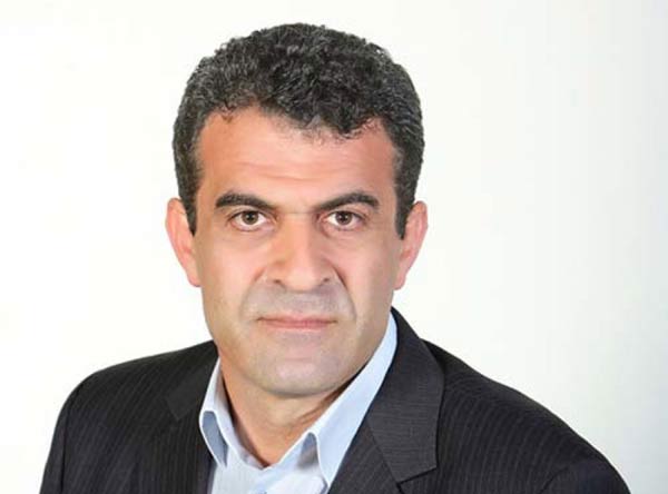 Ανακοίνωση του Δημήτρη Σαββόπουλου για τη δαπάνη 10.000 ευρώ της Περιφέρειας για το αυτοκίνητο του Περιφερειάρχη