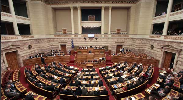 Εισήχθη προς συζήτηση στις επιτροπές το νομοσχέδιο της ΔΕΗ – Ανοιχτός σε βελτιώσεις στα εργασιακά ο Σταθάκης