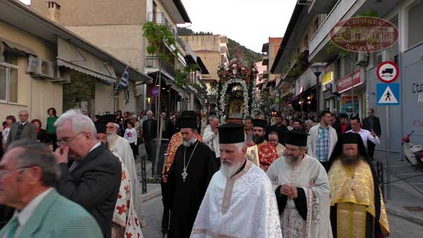 Τα Σέρβια τίμησαν με κάθε λαμπρότητα την εορτή του Αγίου  Γεωργίου (video-photos)