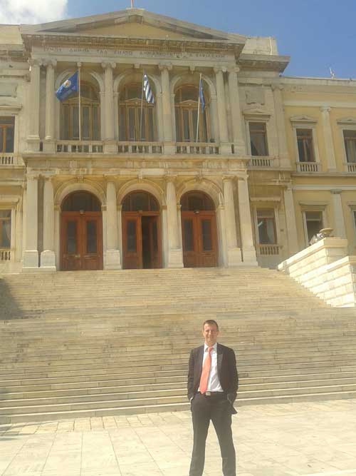 Ο Γολγοθάς συνεχίζεται . . .