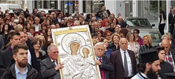 Η εικόνα της Παναγίας Μικροκάστρου έφτασε με τιμές στον Άγιο Δημήτριο Σιάτιστας