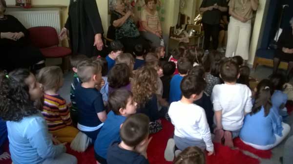 Η επικοινωνία των παιδιών με ηλικιωμένους στο επίκεντρο εκδήλωσης της Δημοτικής Βιβλιοθήκης Πτολεμαΐδας