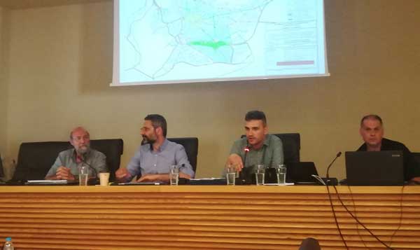 Εντάσεις για τις καταργούμενες θέσεις στάθμευσης στη διαβούλευση για το σχέδιο Βιώσιμης Αστικής Κινητικότητας –  Σε βάθος εικοσαετίας ο καθορισμός του αριθμού τους σύμφωνα με τον Κώστα Δεσποτίδη 