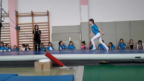 Ένα απαιτητικό-απολαυστικό πρόγραμμα ενόργανης γυμναστικής από τον Γυμναστικό Σύλλογο Κοζάνης