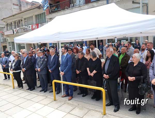Σε κλίμα συγκίνησης τα αποκαλυπτήρια του μνημείου Πεσόντων Αστυνομικών Καστοριάς (σειρά φωτογραφιών – βίντεο)