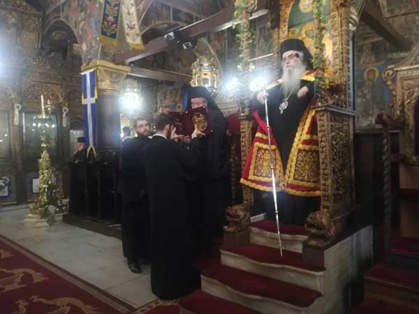 Τελέστηκε ο Μέγας Πανηγυρικός Αρχιερατικός Εσπερινός για την εορτή των Αγίων Αποστόλων Πέτρου και Παύλου στον Ι.Μ.Ν Αγίου Νικολάου 