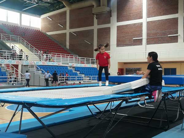 Τραμπολίνο και Parkour συναντήθηκαν για πρώτη φορά στο Κλειστό Γυμναστήριο της Λευκόβρυσης 