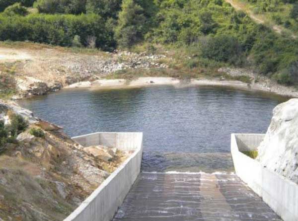 Νεκρός ανασύρθηκε 15χρονος από το φράγμα της Παπαδιάς