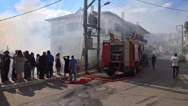 Φωτιά σε οικεία στην Γεράνεια της Σιάτιστας
