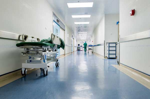 Σε οριακή κατάσταση η παθολογική του Μαμάτσειου και η παιδιατρική του Μποδοσάκειου