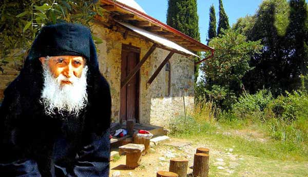 Σαν Κυριακή η σημερινή ημέρα, γιορτή του Αγίου Παϊσίου του Αγιορείτη. 12 Ιουλίου 2018