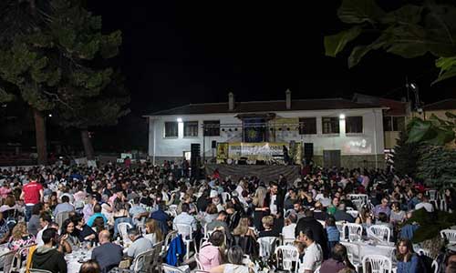 Δείτε φωτογραφίες από τον καλοκαιρινό χορό του Πολιτιστικού & Λαογραφικού Συλλόγου Πρωτοχωρίου «Σην πλατείαν χορεύνε»