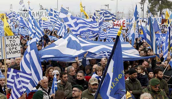Κανένας σύλλογος από το Βελβεντό. Το όνομα ‘’Βελβεντό’’ δεν ακούστηκε στο Συλλαλητήριο για τη Μακεδονία μας. Ντρέπομαι.