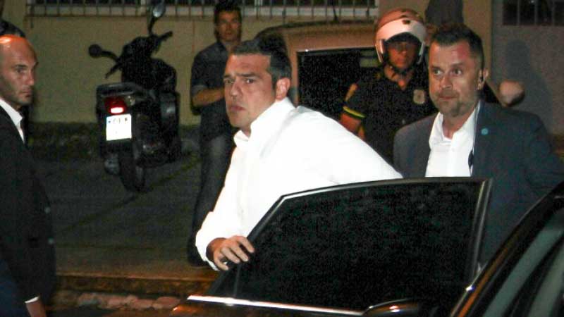 Φωτιά: Όλοι ήξεραν για τους νεκρούς και την καταστροφή εκτός από τον Τσίπρα