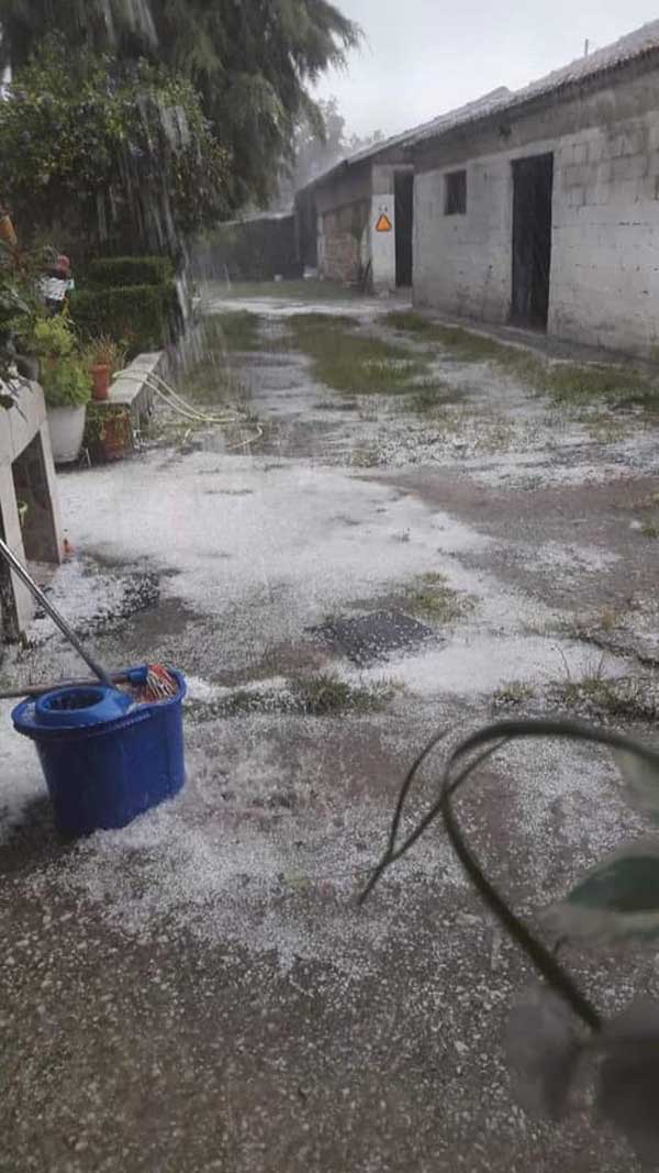 Έντονη χαλαζόπτωση με αρκετές ζημιές στον Πολύμυλο Κοζάνης