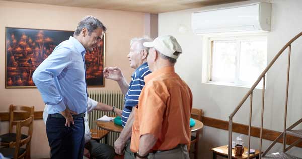 Η συνομιλία με συνταξιούχους στα Γρεβενά που αποκάλυψε τις προθέσεις Μητσοτάκη