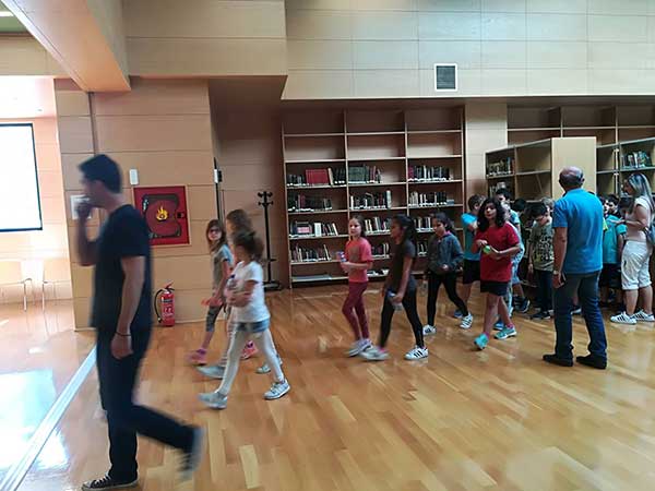 Εβδομάδα Κινητικότητας: Μαθητές του 5ου Δημοτικού Σχολείου Κοζάνης  ξεναγήθηκαν στο νέο σύγχρονο κτίριο της Βιβλιοθήκης