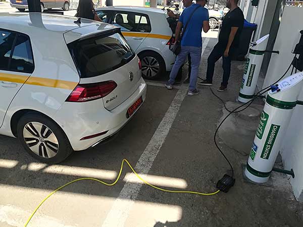 Τρία νέα αυτοκίνητα στο Δήμο Κοζάνης κινούνται αποκλειστικά με ηλιακή ενέργεια