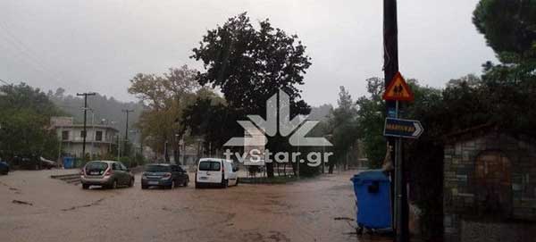 Εύβοια: 3 αγνοούμενοι, μεγάλες καταστροφές -Σε κατάσταση εκτάκτου ανάγκης [εικόνες & βίντεο]