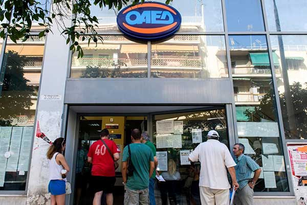957.532 άτομα αναζητούσαν  εργασία τον Ιανουάριο του 2019-38% άντρες  και 62% γυναίκες
