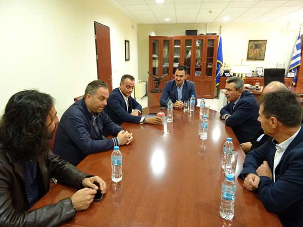 Συνάντηση στην Περιφέρεια, του Υπουργού Εσωτερικών Αλέξη Χαρίτση με τον Περιφερειάρχη Θ. Καρυπίδη