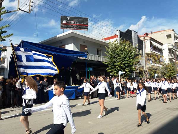 Με λαμπρότητα γιορτάστηκε στην Πτολεμαΐδα η Eθνική επέτειος της 28ης Οκτωβρίου