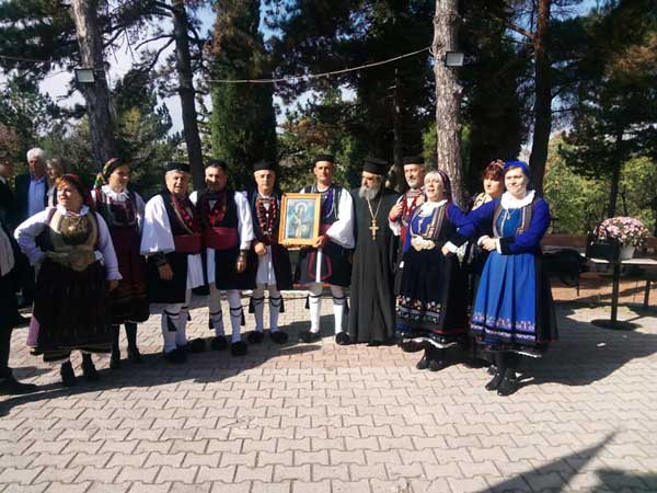 Οι Βοϊώτες στον ετήσιο εκκλησιασμό στην Αγία Παρασκευή Κοζάνης