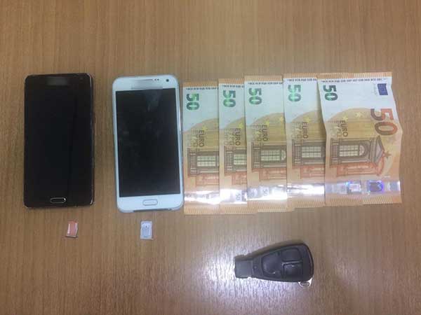 Συνελήφθη 43χρονος σε περιοχή της Καστοριάς για παράνομη μεταφορά – διευκόλυνση εξόδου από τη χώρα -4- αλλοδαπών
