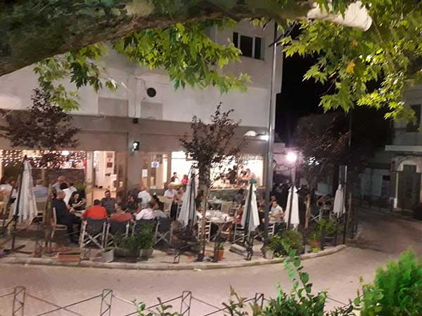 Ο νικητής της κλήρωσης για ένα γεύμα για δύο στην «Κουζίνα της μαμάς Άννας»