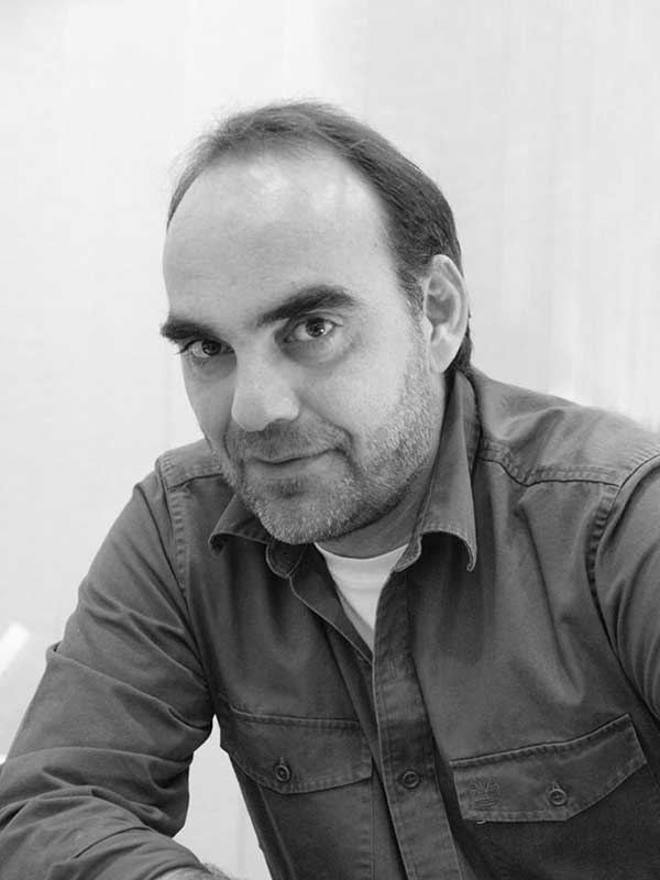 Αντώνης Κύρινας: “Το να ποντάρεις στο ρατσισμό και στην ξενοφοβία είναι το λιγότερο επικίνδυνο”