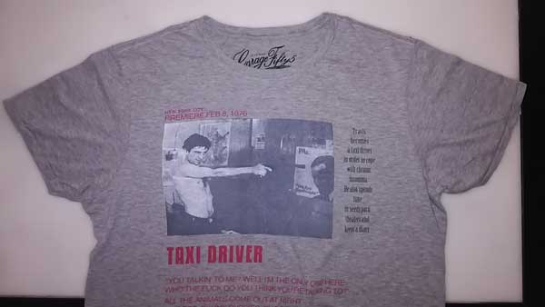 Το όνομα του/της τυχερού/ρης ένα μοναδικό T-shirt από το κατάστημα Varekas Jeans & Foot wear στην Κοζάνη