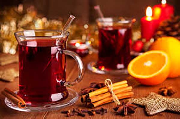 H Δημοτική Κοινωφελής Επιχείρηση Κοινωνικής Πρόνοιας και Μέριμνας του Δήμου Κοζάνης θα προσφέρει δωρεάν ζεστό κρασί, στα ξύλινα σπιτάκια στον κεντρικό πεζόδρομο