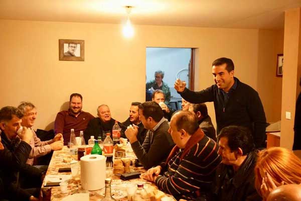 Συνάντηση υποψηφίων στο καζάνι του Χάρη Κάτανα στον Κήπο